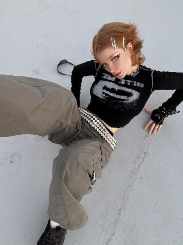 Long Sleeve Crop Top Y2K - Image 3